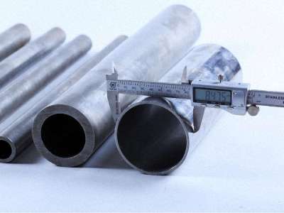 使用精密管有專家現(xiàn)場(chǎng)指導(dǎo)服務(wù),施工無憂! 使用精密管有專家現(xiàn)場(chǎng)指導(dǎo)服務(wù),施工無憂!